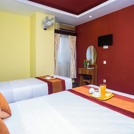 Oyo 105 Hotel Travel Inn Katmandu Zewnętrze zdjęcie
