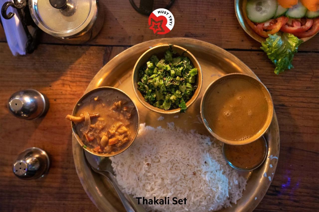 Oyo 105 Hotel Travel Inn Katmandu Zewnętrze zdjęcie
