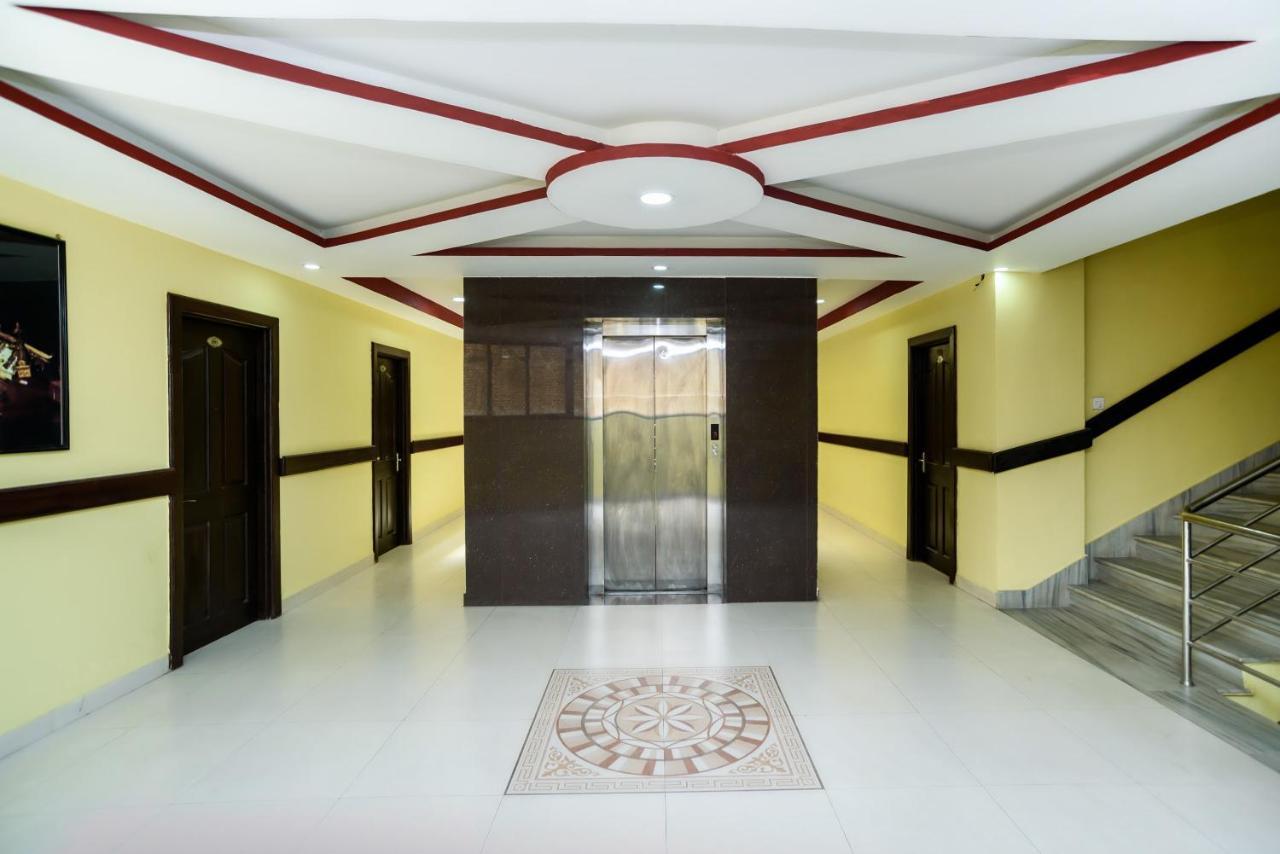 Oyo 105 Hotel Travel Inn Katmandu Zewnętrze zdjęcie